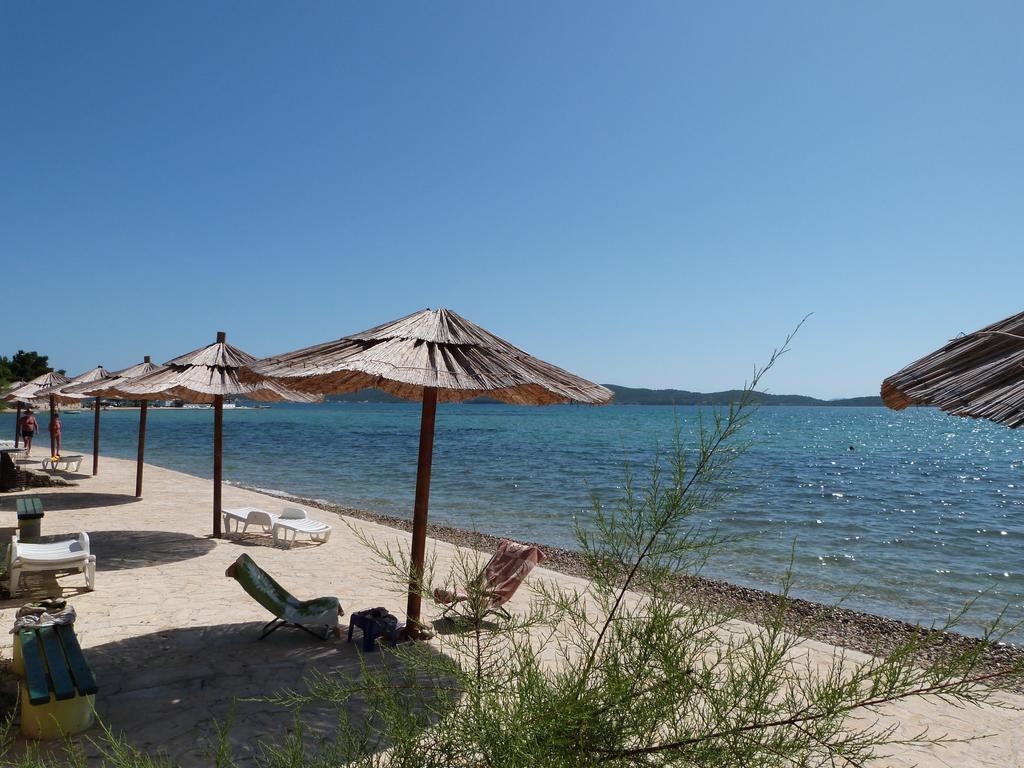 Apartments Eva Sukošan Dış mekan fotoğraf